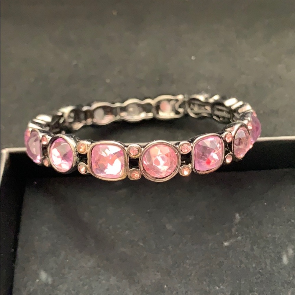 Birthstone color expansion bracelet